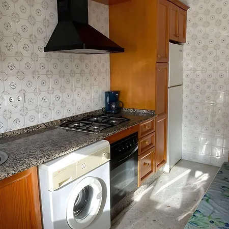 Estudio Con Aire Acondicionado En קוניל דה לה פרונטרה